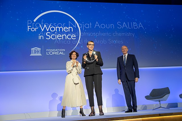 2019 Women in Science-prisceremonien arrangeret af L'Oréal kan hjælpe dem med at komme ind i kvanteindustrien.